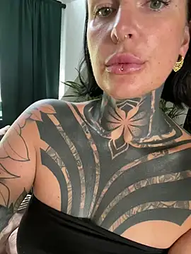 Snapshot of InkedBiitch chatting on July 6, 2026, 2:13 pm InkedBiitch online show from July 6, 2026, 2:13 pm