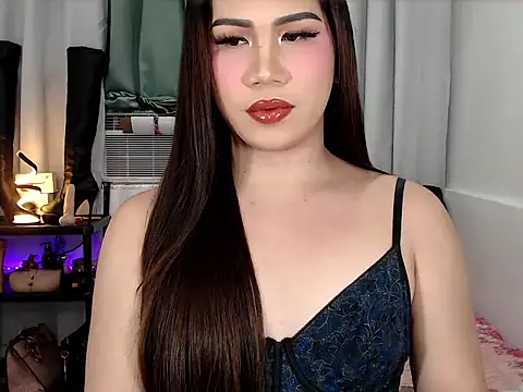 Snapshot of elise_bloom69 chatting on June 26, 2026, 4:13 pm elise bloom69 online show from June 26, 2026, 4:13 pm