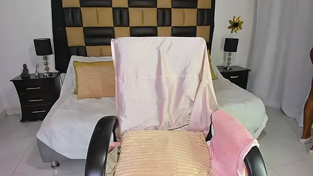 BarbieKano online show from November 16, 2025, 12:04 am