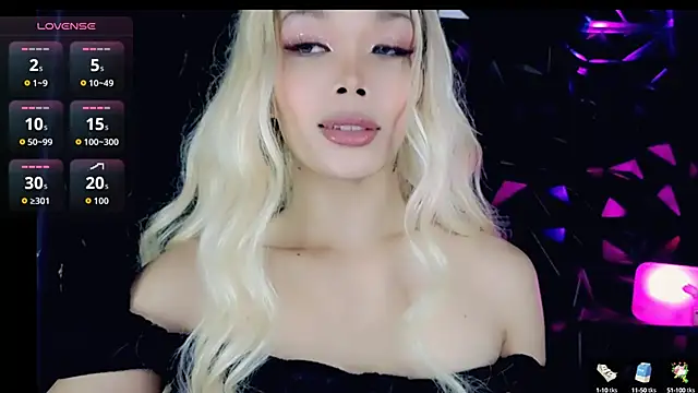 Snapshot of sugar_bbyxx chatting on October 3, 2025, 9:16 pm sugar bbyxx online show from October 3, 2025, 9:16 pm