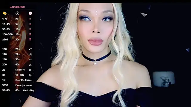 Snapshot of sugar_bbyxx chatting on November 23, 2025, 5:17 am sugar bbyxx online show from November 23, 2025, 5:17 am