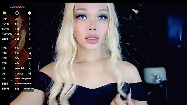 Snapshot of sugar_bbyxx chatting on November 13, 2025, 7:07 pm sugar bbyxx online show from November 13, 2025, 7:07 pm