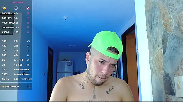 oscar22 cm online show from March 22, 2025, 2:36 pm