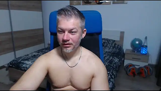 Snapshot of RobbyShawz chatting on November 2, 2025, 5:23 am RobbyShawz online show from November 2, 2025, 5:23 am