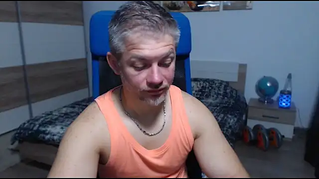 Snapshot of RobbyShawz chatting on November 10, 2025, 6:40 am RobbyShawz online show from November 10, 2025, 6:40 am