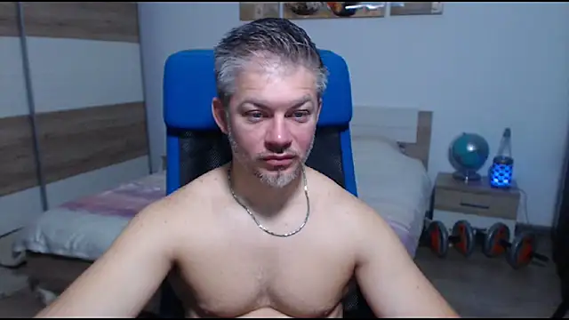 Snapshot of RobbyShawz chatting on November 29, 2025, 6:02 am RobbyShawz online show from November 29, 2025, 6:02 am