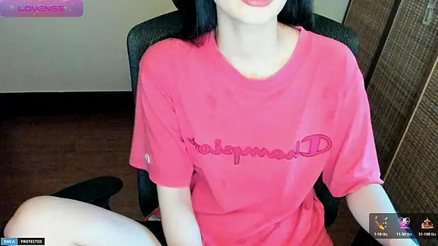 Snapshot of Ayase_momo chatting on July 9, 2026, 10:31 pm Ayase momo online show from July 9, 2026, 10:31 pm