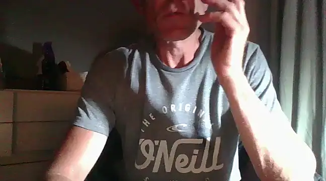 Snapshot of xykenrah@xh chatting on December 28, 2024, 8:36 pm xykenrahxh online show from December 28, 2024, 8:36 pm