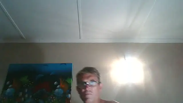 Snapshot of xykenrah@xh chatting on November 24, 2025, 12:21 am xykenrahxh online show from November 24, 2025, 12:21 am