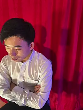 asiahot liam online show from February 26, 2026, 11:21 am