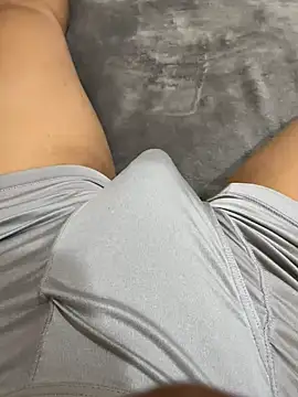 Snapshot of hanne71 chatting on February 2, 2025, 6:04 am hanne71 online show from February 2, 2025, 6:04 am