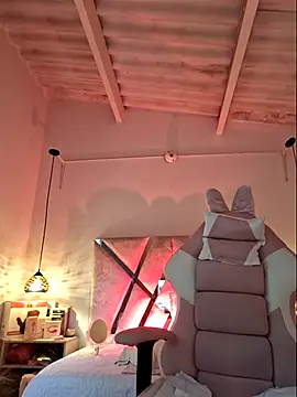 MariaPau 83 online show from November 3, 2025, 6:22 pm