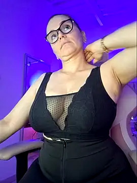 MariaPau 83 online show from March 8, 2026, 2:31 pm