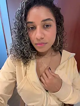 Snapshot of Belkaj chatting on November 18, 2025, 11:15 pm Belkaj online show from November 18, 2025, 11:15 pm