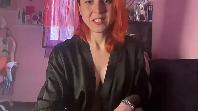 Snapshot of Nikky_Divine chatting on January 12, 2026, 7:59 am Nikky Divine online show from January 12, 2026, 7:59 am