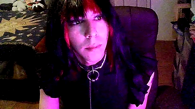 Snapshot of crystalxh chatting on October 31, 2025, 6:59 pm crystalxh online show from October 31, 2025, 6:59 pm