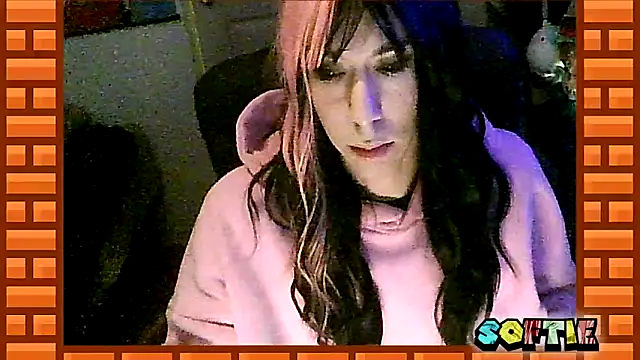 Snapshot of crystalxh chatting on November 12, 2025, 7:51 pm crystalxh online show from November 12, 2025, 7:51 pm