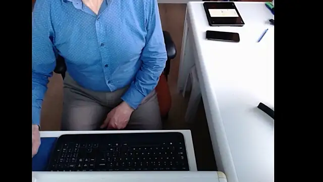 Snapshot of dutchpornking chatting on November 26, 2025, 7:52 am dutchpornking online show from November 26, 2025, 7:52 am