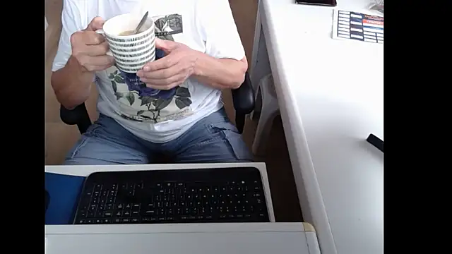 dutchpornking online show from July 8, 2026, 6:36 am