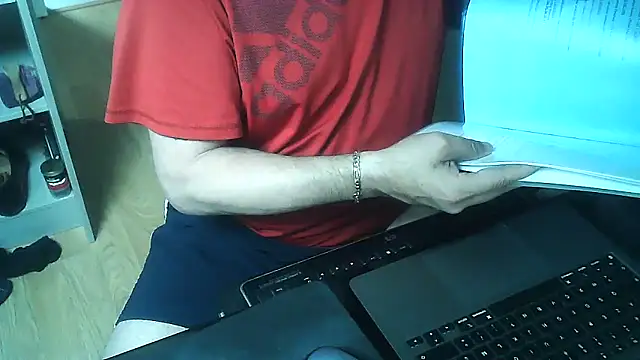 Snapshot of DUDURA@xh chatting on October 24, 2025, 2:16 pm DUDURAxh online show from October 24, 2025, 2:16 pm