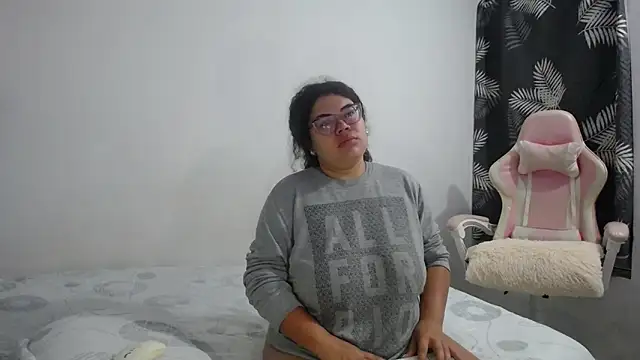 Snapshot of mabigomez00 chatting on February 20, 2026, 9:22 am mabigomez00 online show from February 20, 2026, 9:22 am