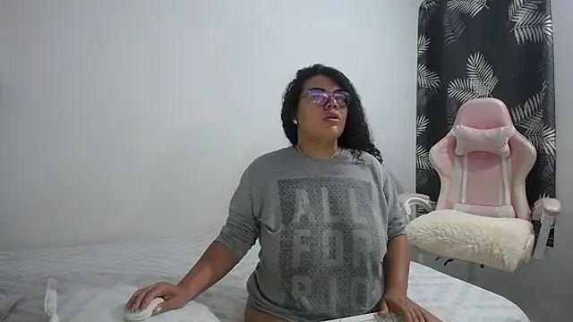 Snapshot of mabigomez00 chatting on January 15, 2026, 9:34 am mabigomez00 online show from January 15, 2026, 9:34 am