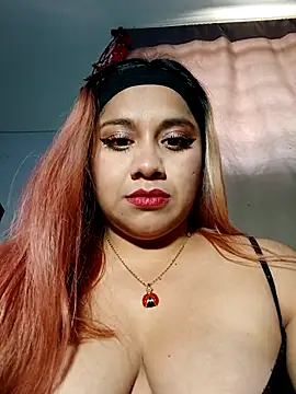 Snapshot of PokeGirld chatting on February 8, 2026, 7:55 pm PokeGirld online show from February 8, 2026, 7:55 pm