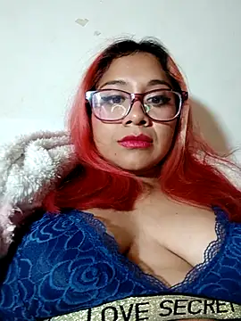 Snapshot of PokeGirld chatting on December 23, 2025, 5:40 am PokeGirld online show from December 23, 2025, 5:40 am