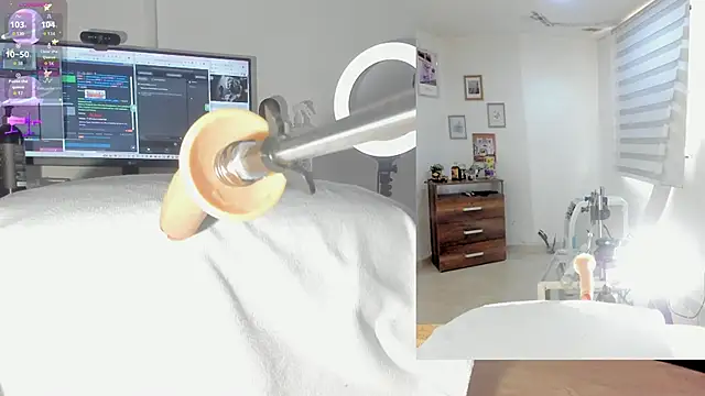 Snapshot of sofi_velez chatting on November 11, 2025, 5:08 pm sofi velez online show from November 11, 2025, 5:08 pm