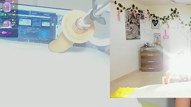 Snapshot of sofi_velez chatting on November 27, 2025, 5:13 pm sofi velez online show from November 27, 2025, 5:13 pm