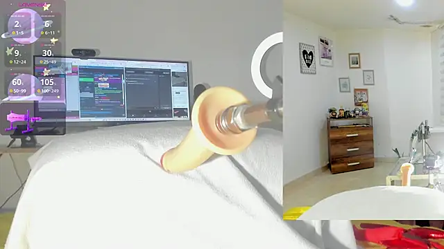 Snapshot of sofi_velez chatting on October 31, 2025, 5:20 pm sofi velez online show from October 31, 2025, 5:20 pm