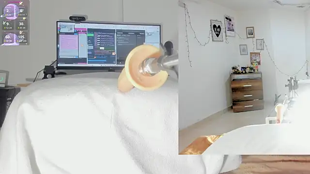 Snapshot of sofi_velez chatting on November 20, 2025, 5:13 pm sofi velez online show from November 20, 2025, 5:13 pm