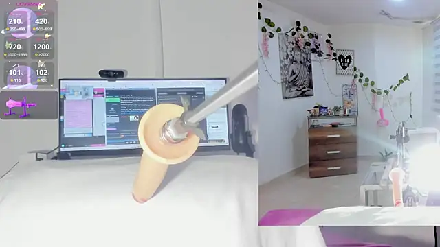 Snapshot of sofi_velez chatting on December 1, 2025, 5:03 pm sofi velez online show from December 1, 2025, 5:03 pm