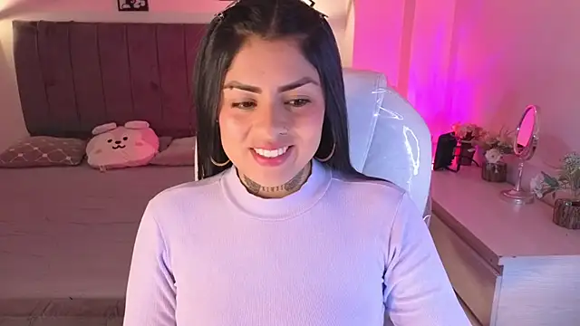 Snapshot of Catalinaa_martinez chatting on November 6, 2025, 3:10 am Catalinaa martinez online show from November 6, 2025, 3:10 am