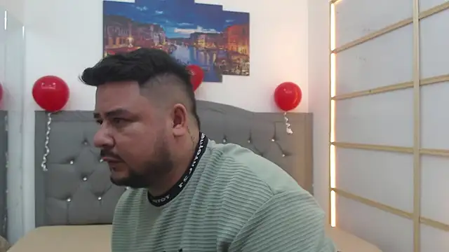 Snapshot of oso_dirty_ chatting on February 22, 2026, 5:25 pm oso dirty online show from February 22, 2026, 5:25 pm