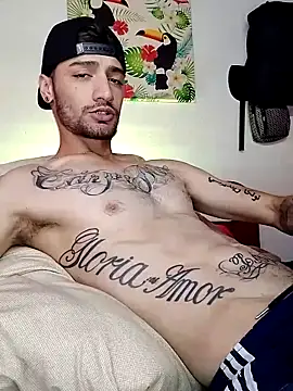 Snapshot of iamxandertv chatting on November 10, 2025, 8:03 pm iamxandertv online show from November 10, 2025, 8:03 pm