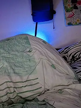 Snapshot of iamxandertv chatting on November 27, 2025, 11:43 am iamxandertv online show from November 27, 2025, 11:43 am