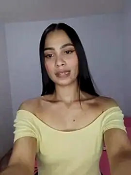 Snapshot of iamemmablake chatting on July 25, 2026, 6:21 am iamemmablake online show from July 25, 2026, 6:21 am