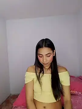 iamemmablake online show from April 24, 2026, 1:07 am