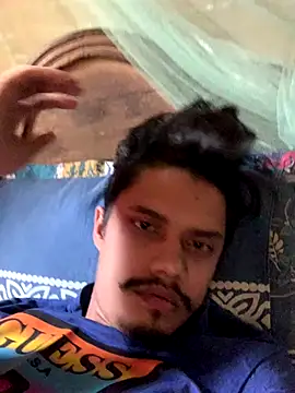 Black 8inch Jordi online show from December 5, 2024, 9:00 am