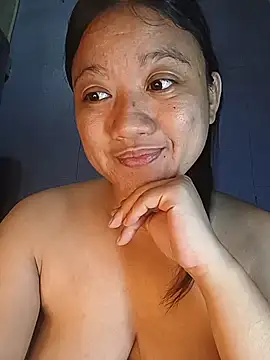 Snapshot of Urchanel chatting on November 14, 2025, 1:15 pm Urchanel online show from November 14, 2025, 1:15 pm