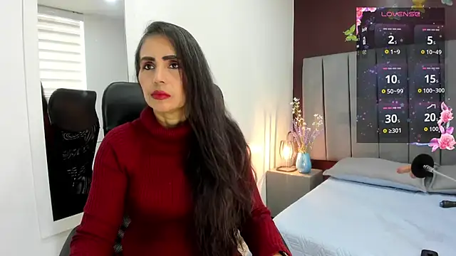 moxa hot online show from November 18, 2025, 3:37 pm