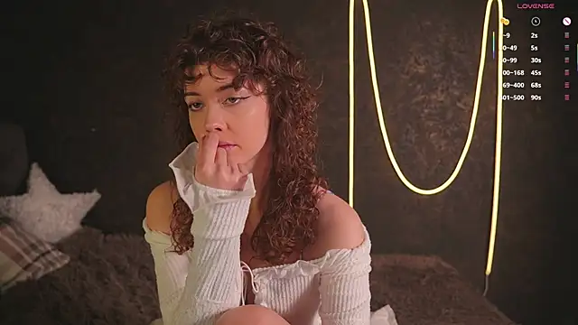 Snapshot of LinoAdaro chatting on January 13, 2026, 4:16 am LinoAdaro online show from January 13, 2026, 4:16 am