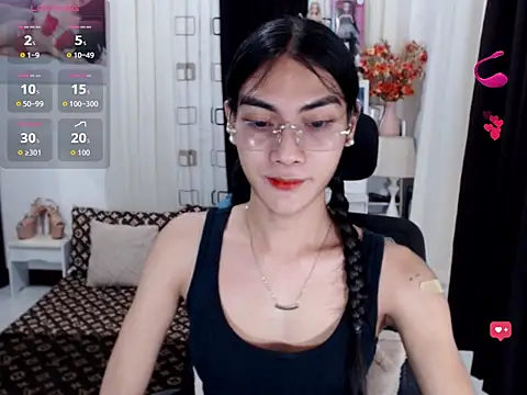 Snapshot of LAVIDALENATS chatting on December 17, 2025, 9:14 am LAVIDALENATS online show from December 17, 2025, 9:14 am