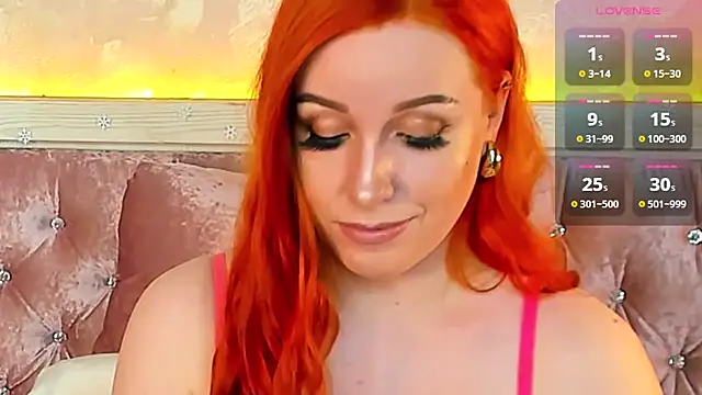 Snapshot of RoseRoxy chatting on January 29, 2025, 3:58 pm RoseRoxy online show from January 29, 2025, 3:58 pm