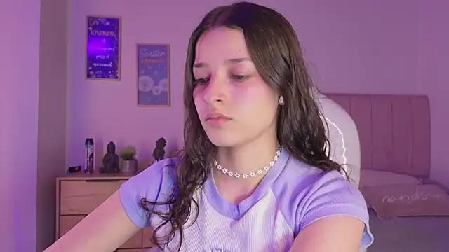 Snapshot of Amaia_Daniells chatting on November 12, 2025, 3:43 am Amaia Daniells online show from November 12, 2025, 3:43 am