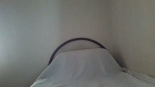 Snapshot of Annerae chatting on January 24, 2025, 8:13 am Annerae online show from January 24, 2025, 8:13 am