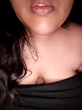 Snapshot of Annerae chatting on September 23, 2025, 4:25 pm Annerae online show from September 23, 2025, 4:25 pm