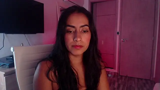 Snapshot of Brown_skin11 chatting on November 19, 2025, 9:48 pm Brown skin11 online show from November 19, 2025, 9:48 pm