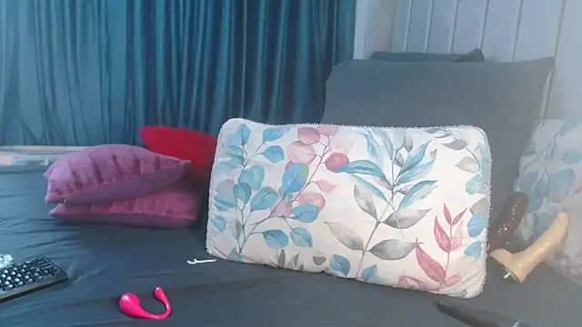 Snapshot of CummSavage chatting on December 14, 2025, 4:40 am CummSavage online show from December 14, 2025, 4:40 am